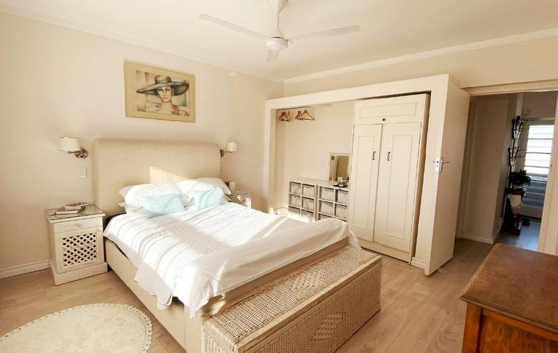To Let 2 Bedroom Property for Rent in Vredehoek Western Cape